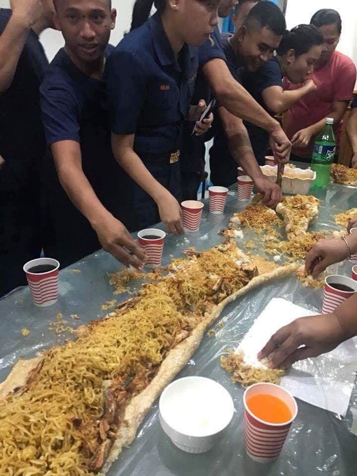 Boodle Fight 